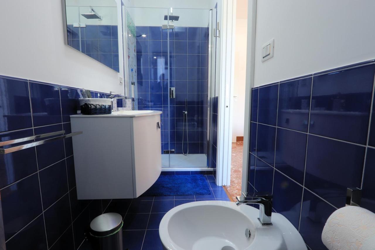 Casa Nina Deluxe Bed and Breakfast Salerno Buitenkant foto