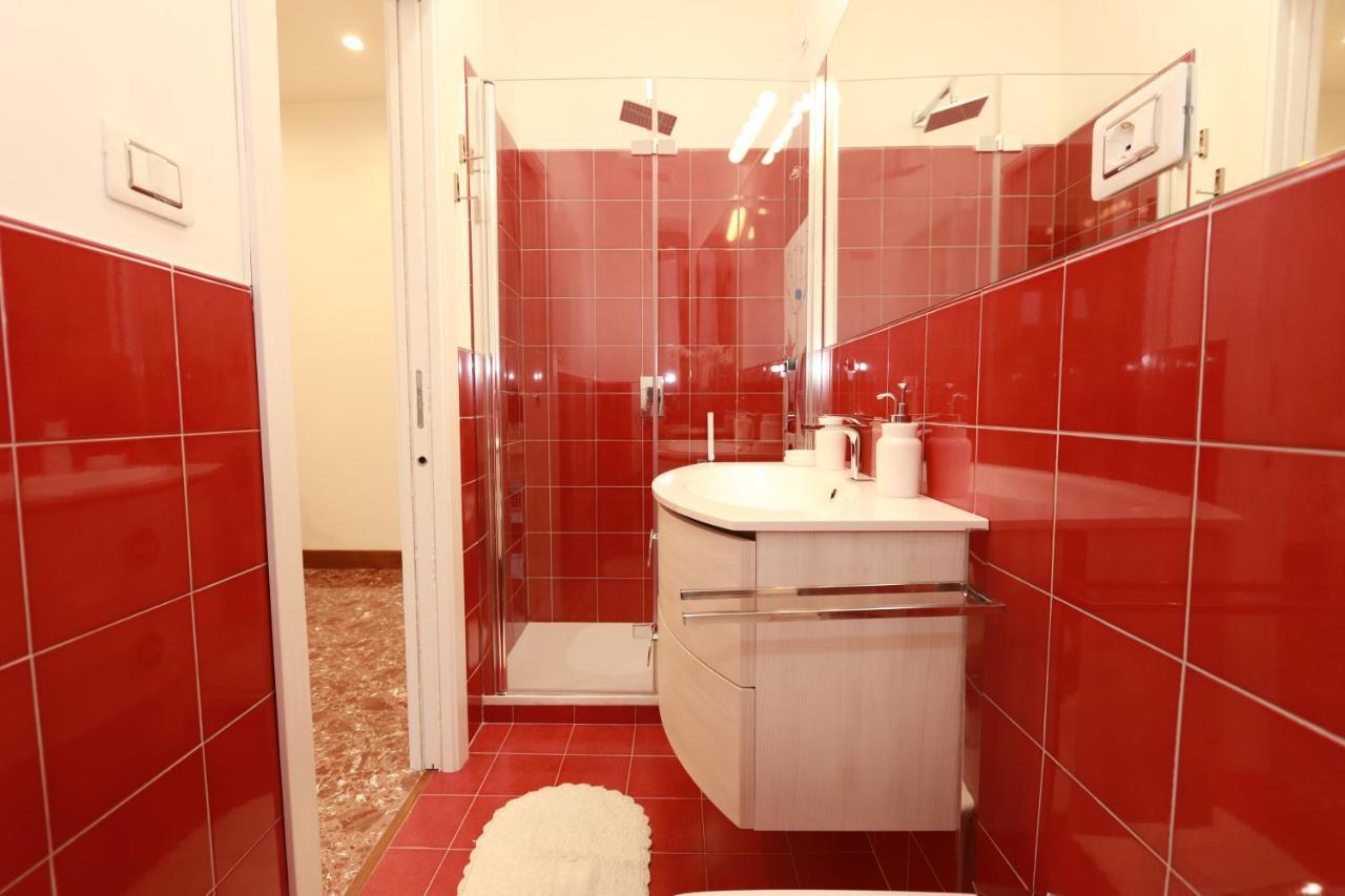 Casa Nina Deluxe Bed and Breakfast Salerno Buitenkant foto